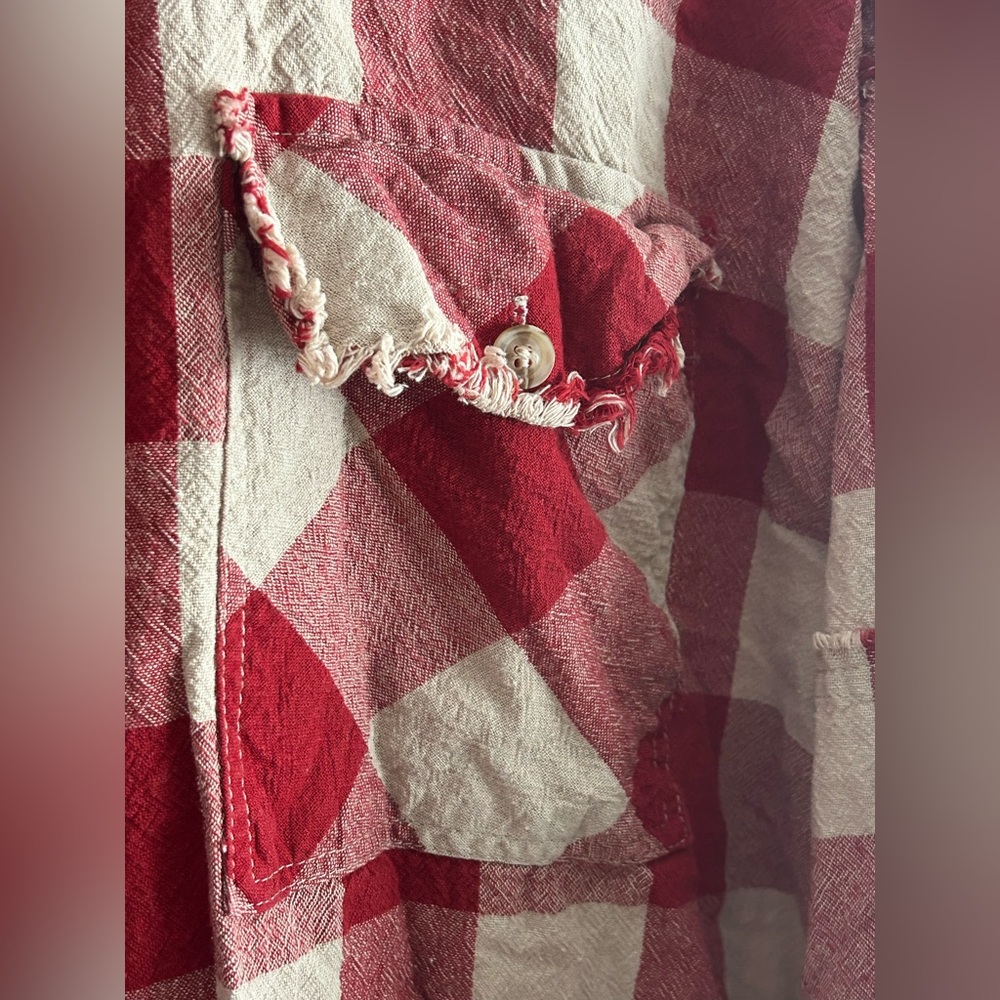 Easel Patchwork/Distressed Button Down - Picture 9 of 9